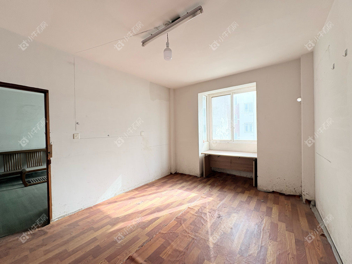 镇江云天花园在售二手房源室内图_小牛看房