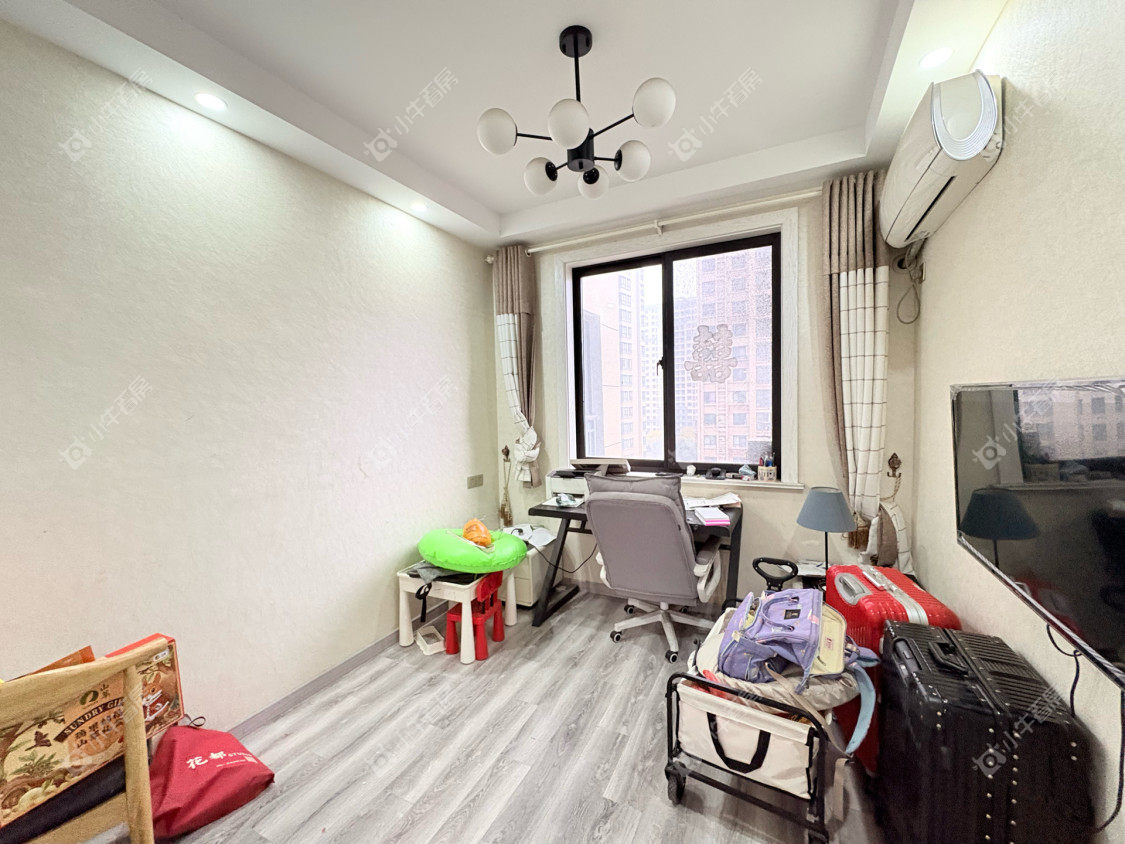 镇江信达香堤国际在售二手房源室内图_小牛看房