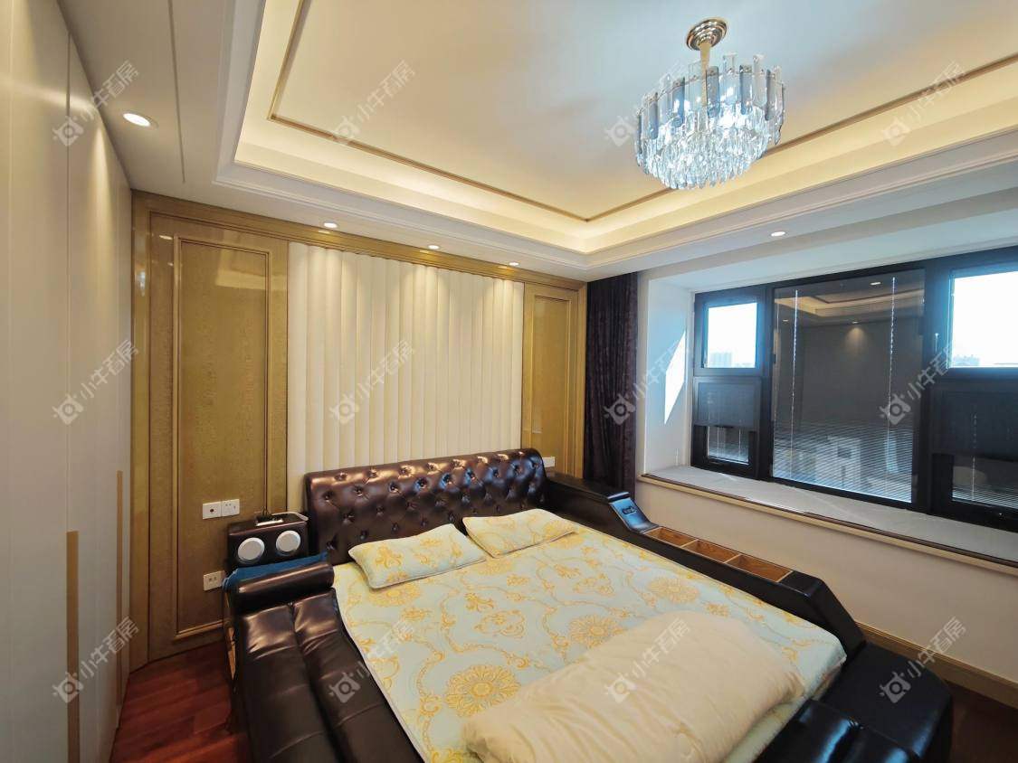 镇江红星天铂在售二手房源室内图_小牛看房