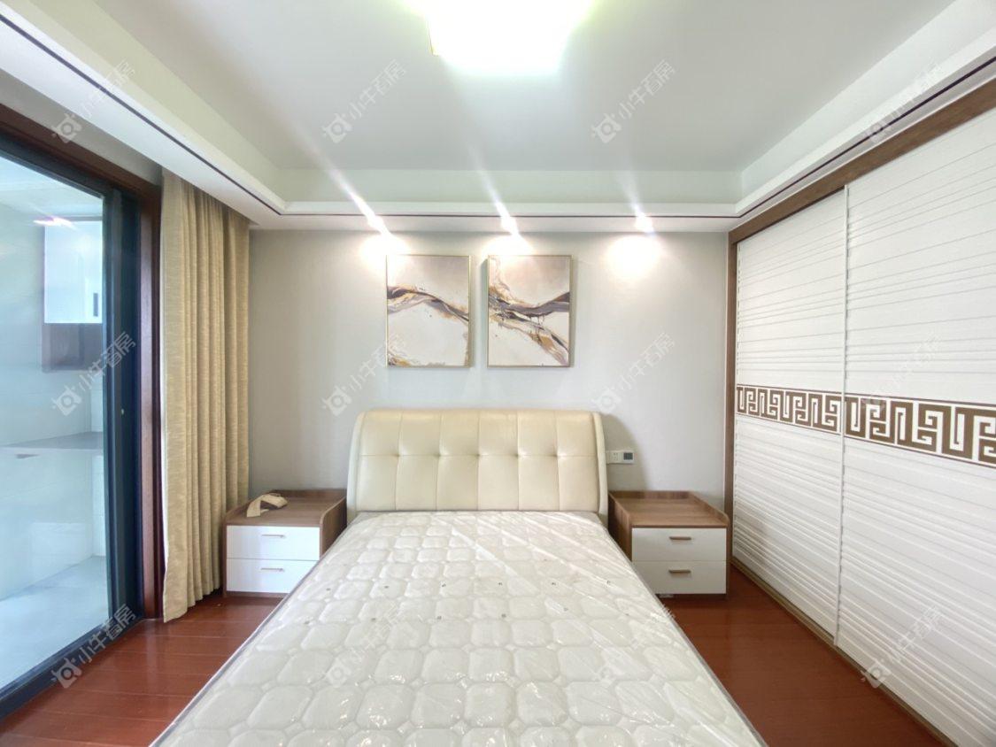 镇江万善上院在售二手房源室内图_小牛看房