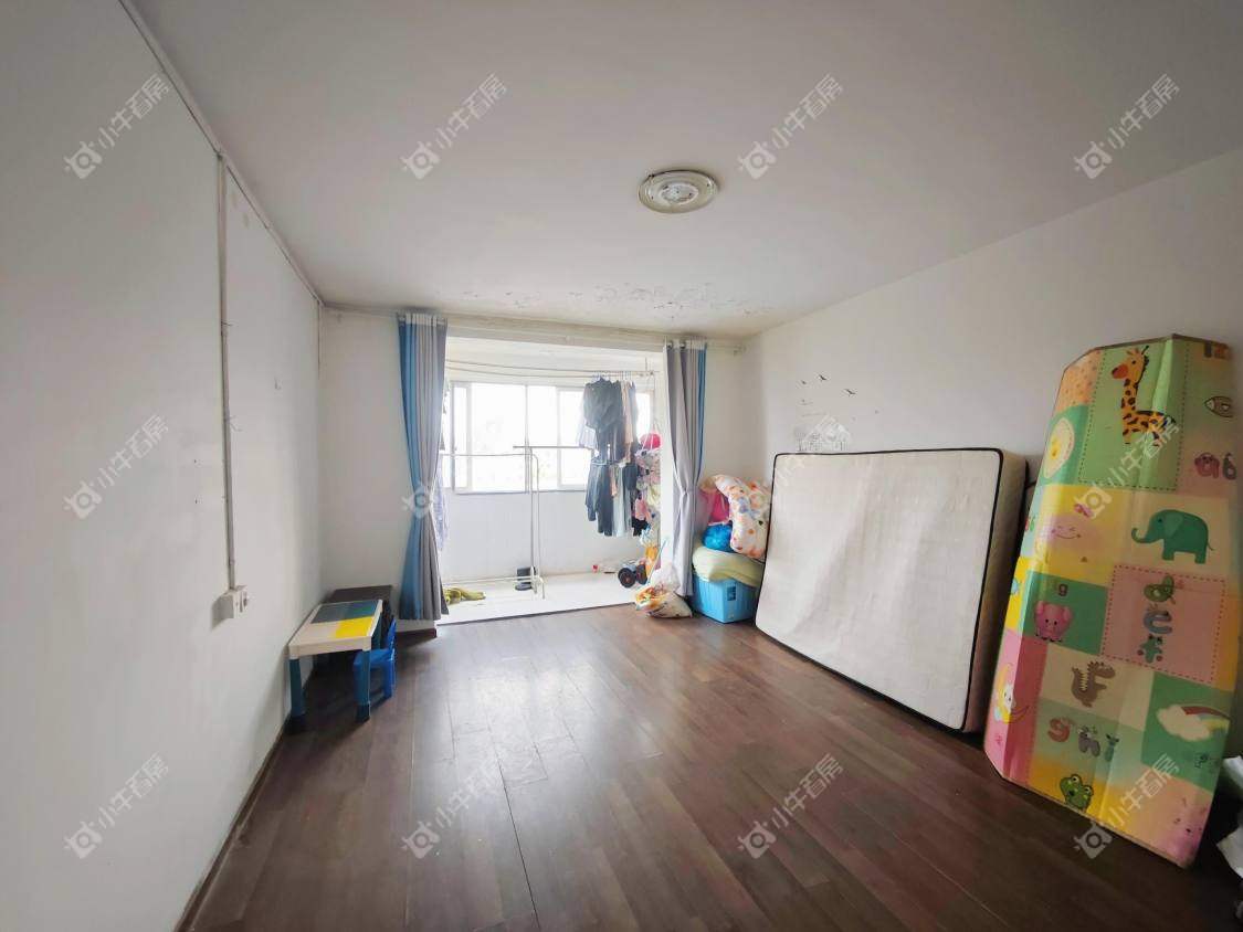 镇江紫荆花园在售二手房源室内图_小牛看房