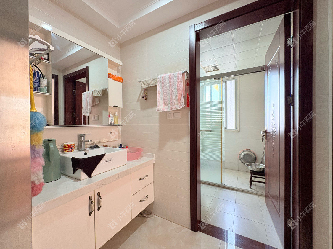 镇江城市绿洲在售二手房源室内图_小牛看房