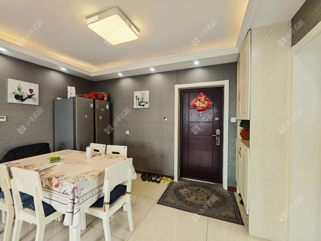 镇江佳景天城在售二手房源室内图_小牛看房