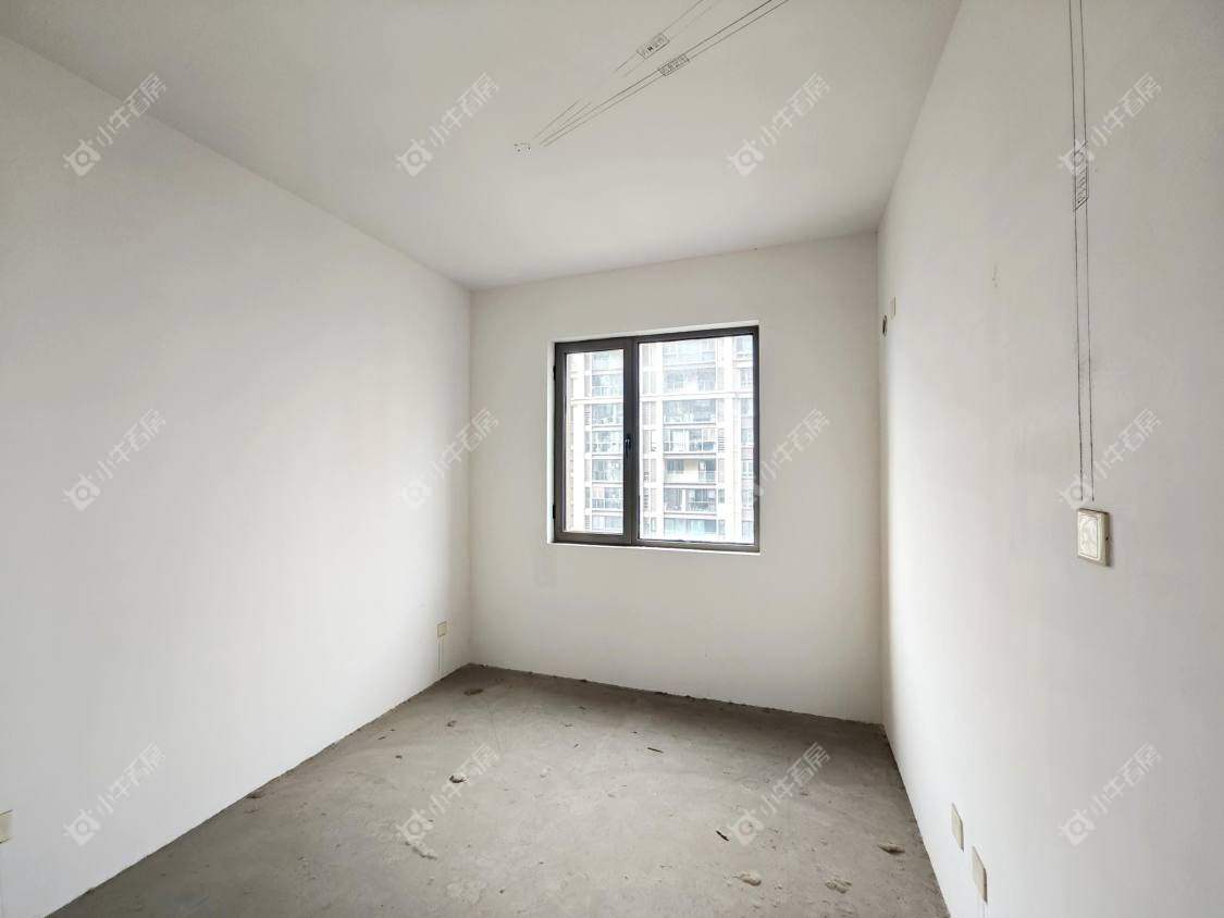 镇江荣城国际（藏龙御景）在售二手房源室内图_小牛看房