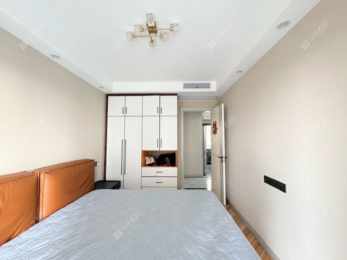 镇江中南君悦府中南一期在售二手房源室内图_小牛看房