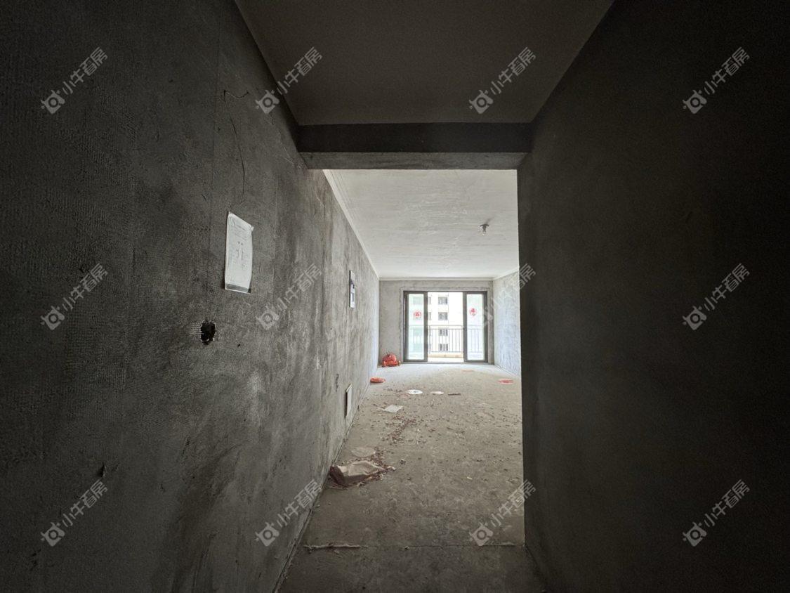 镇江凤熹台在售二手房源室内图_小牛看房