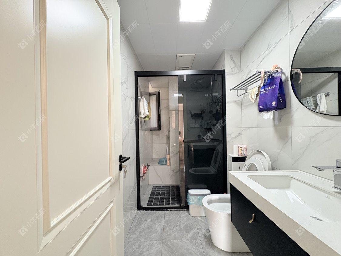 镇江凤熹台在售二手房源室内图_小牛看房