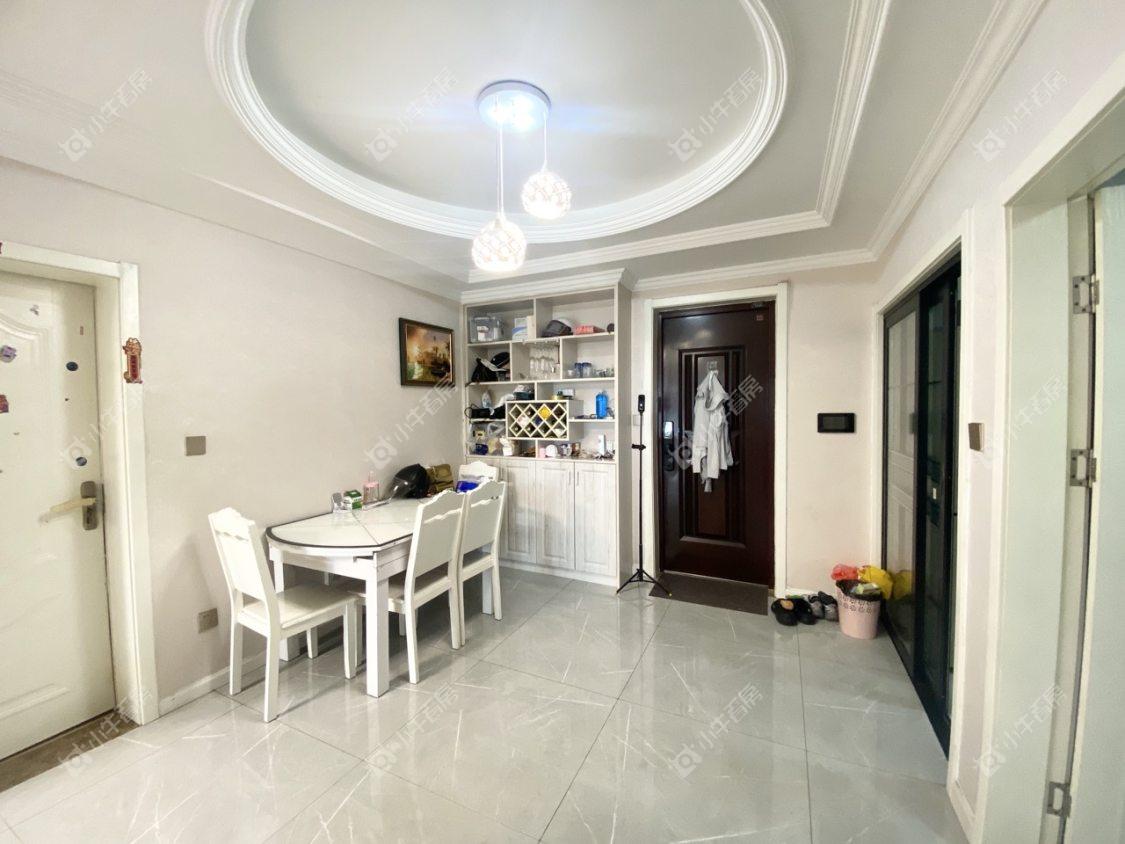 镇江滨河凤凰城在售二手房源室内图_小牛看房