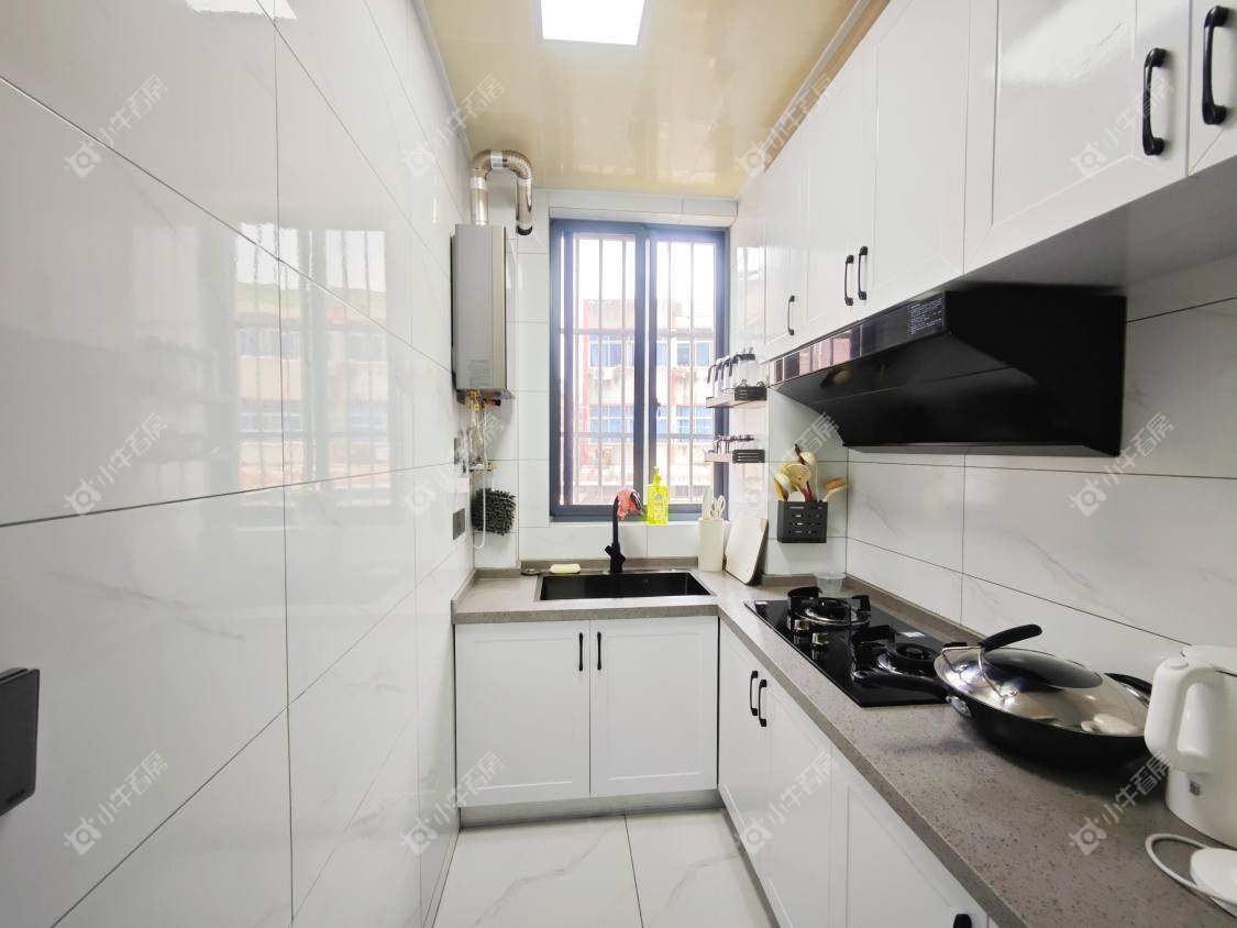 镇江曲园小区在售二手房源室内图_小牛看房