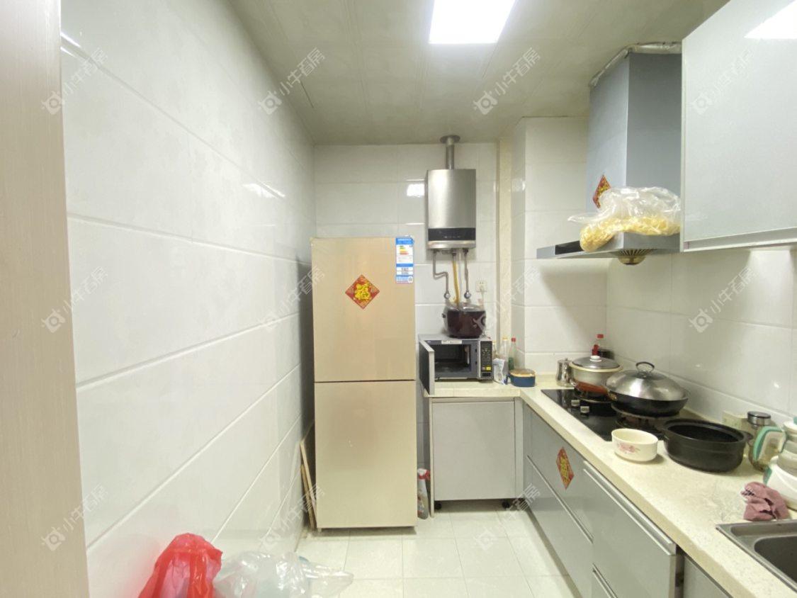 镇江众悦华城在售二手房源室内图_小牛看房