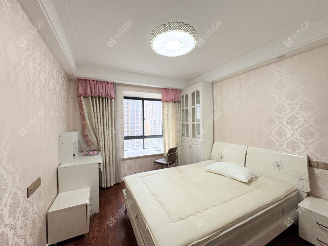 镇江华都锦城在售二手房源室内图_小牛看房