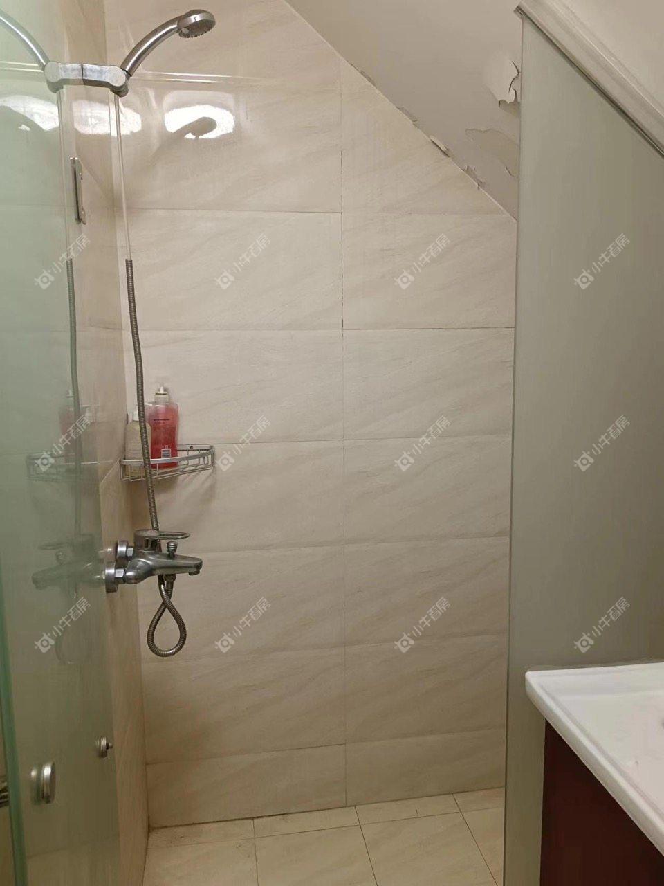 镇江凤翔花园在租房源室内图_小牛看房