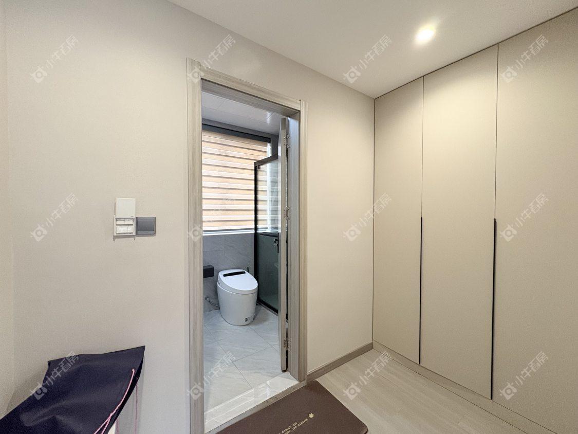 镇江城东村在售二手房源室内图_小牛看房