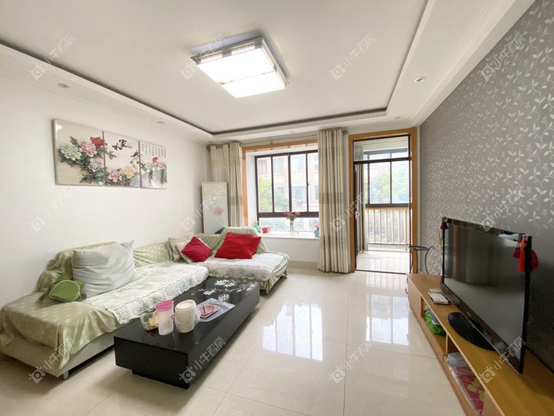 镇江世纪豪都在售二手房源室内图_小牛看房