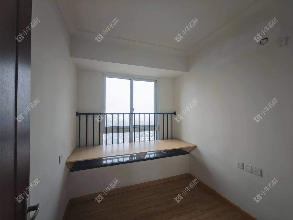 镇江碧桂园在售二手房源室内图_小牛看房