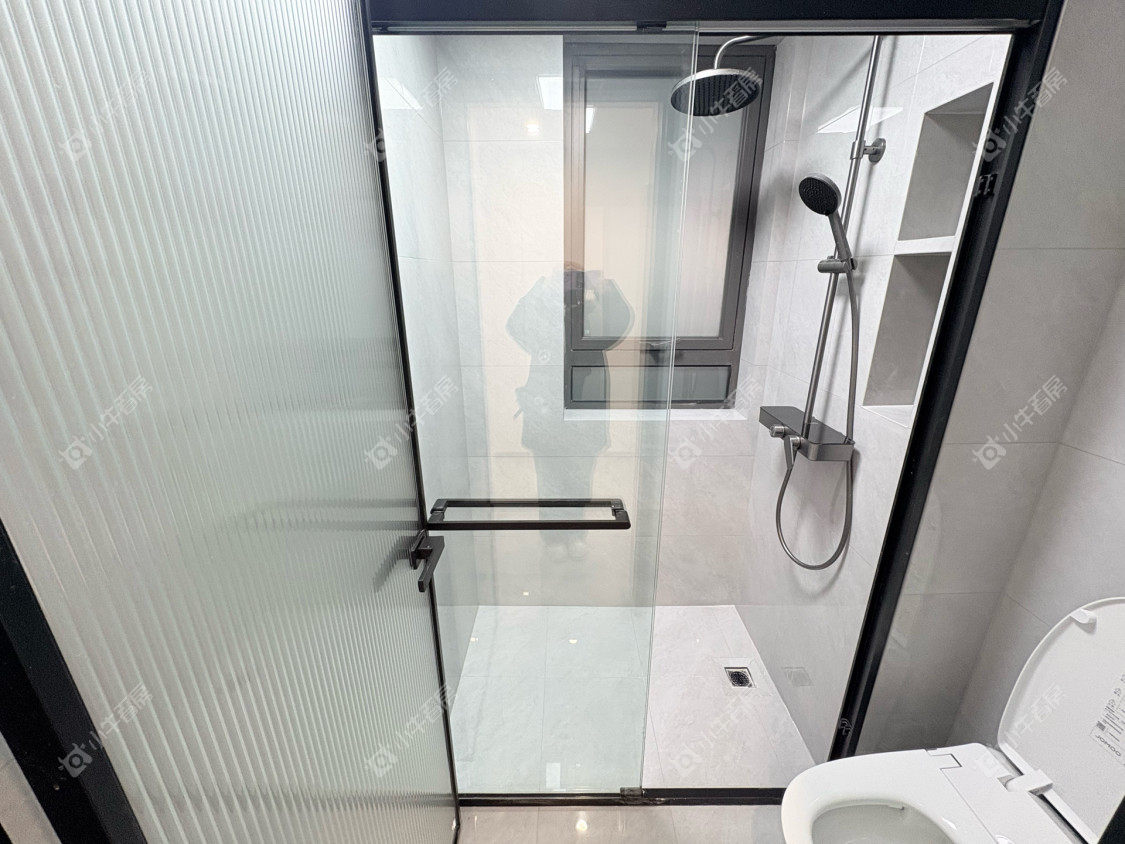 镇江中海时代都会在售二手房源室内图_小牛看房