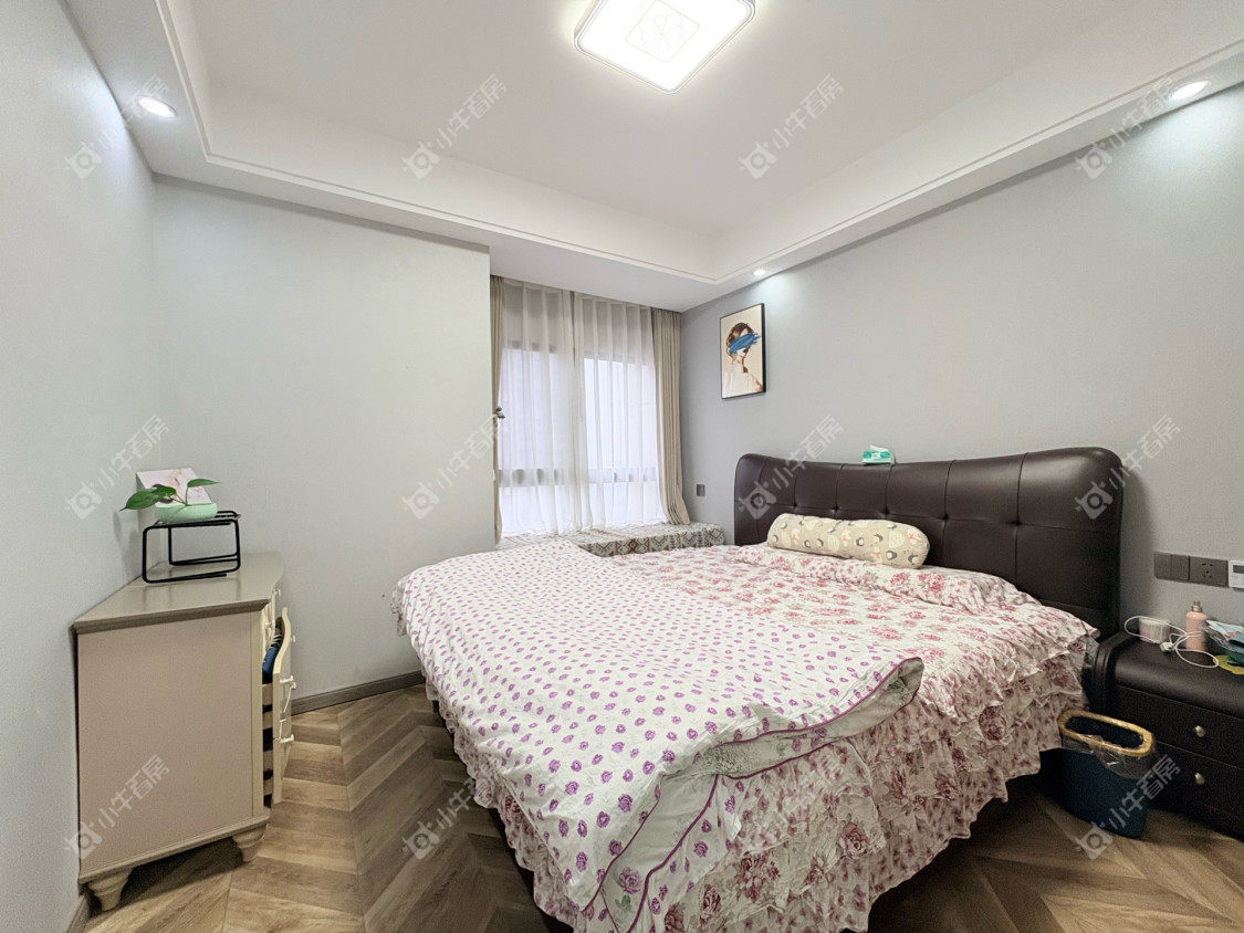 镇江荣城国际一期在售二手房源室内图_小牛看房